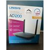 Image 1 : Lot of 1 Linksys Dual Band WiFi 5 Router