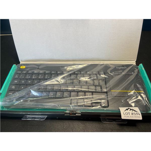 Lot of 1 Logitech Media K400 Plus - Control PC to TV Entertainment from your couch!