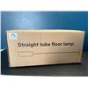 Image 1 : Lot of 1 Straight Tube Floor Lamp