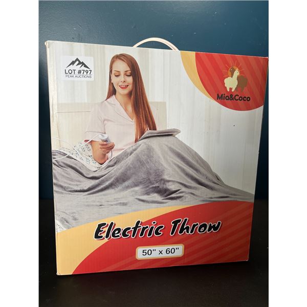 Lot of 1 Electric Heated Throw Blanket - 50x60inch - Grey