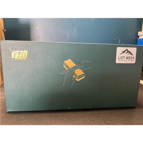 Lot of 1 Whetstone Sharpening Kit