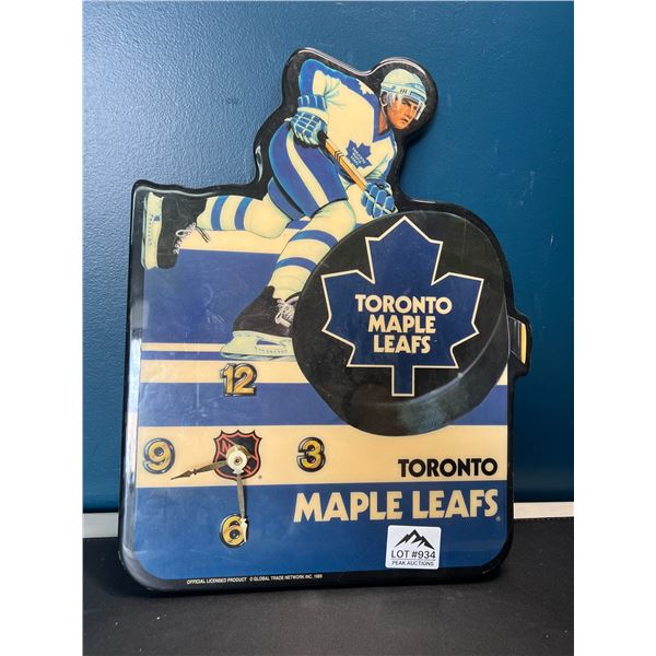 Lot of 1 Toronto Maple Leafs Clock - Used