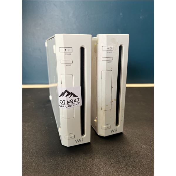 Lot of 2 Nintendo Wii Consoles - Used