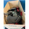 Image 3 : Lot of 1 Box Full of Vintage Train Tracks - Used
