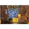 Image 1 : CHINESE BLUE & WHITE LARGE TEAPOT W/DRAGON MOTIF