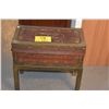 Image 1 : SMALL PAINTED LEATHER ANTIQUE BOX ON STAND (19 3/4" X 10 1/4" X 19 1/4")