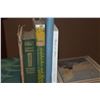 Image 2 : COLLECTION OF HAWAIIAN BOOKS (12 PCS)