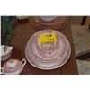 Image 1 : WILLOW WARE ROYAL CHINA (88) & PINK GLASS PLATES (2) (90 PCS)