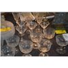 Image 2 : COLLECTION OF FOSTORIA RENAISSANCE SHERBET & WINE STEMWARE (22 PCS)