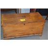 Image 1 : WOODEN CHEST