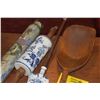 Image 2 : ASSORTED VINTAGE KITCHEN TOOLS: ROLLING PINS, BLUE ONION SPATULA & WOOD SCOOP (4 PCS)