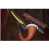 Image 3 : VINTAGE CRANBERRY SCOOP, RAZORS & PIPE (4 PCS)
