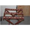 Image 2 : LUGGAGE STAND