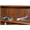 Image 2 : MODEL AIRPLANES (2 PCS)