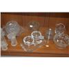 Image 2 : COLLECTION OF GLASS BOWLS, PLATE, CANDLE HOLDERS, ETC. (13 PCS)