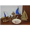 Image 2 : MIXED LOT: KONA VILLAGE ASHTRAY, SAILING SHIP DECOR, NAPKIN HOLDER, ETC. (6 PCS)