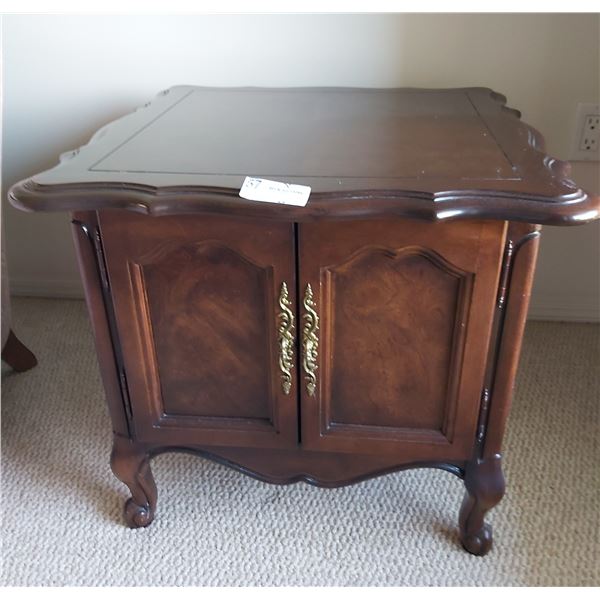 Strathroy Wood Accent Table (Cabinet Style)
