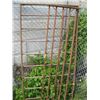 Image 1 : 2 WOODEN DRYING RACKS