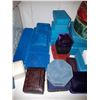 Image 3 : Jewelry Containers. Cat A