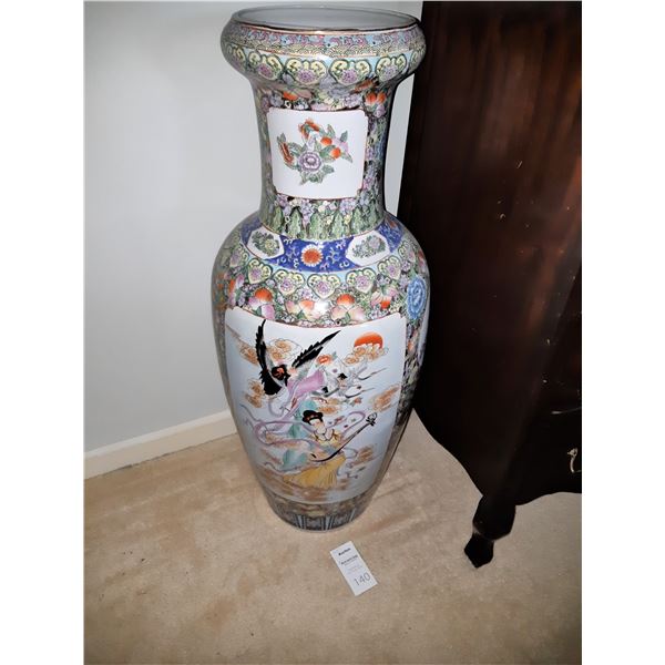 Large Chinese Vase Cat B
