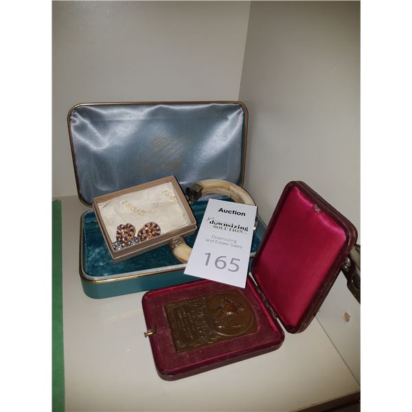 Costume Jewelry & More Cat A