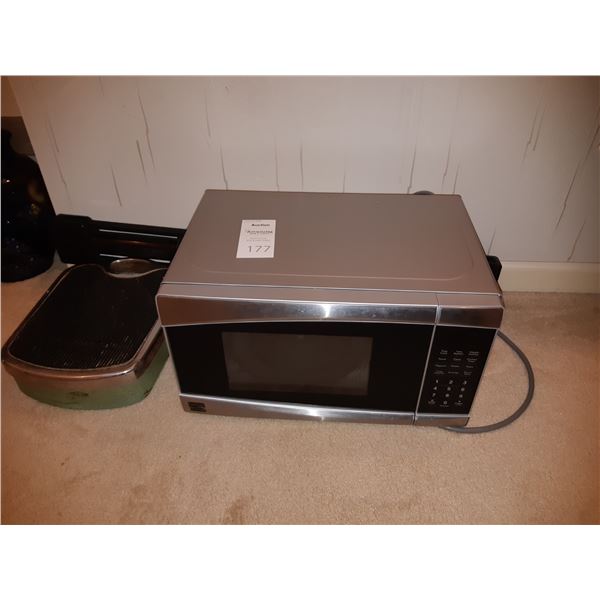 Bull worker, Kenmore & Universal Cat A