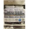 Image 3 : Hotel Grande King Size White Down Duvet All Season Medium Weight