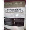 Image 4 : Hotel Grande King Size White Down Duvet All Season Medium Weight