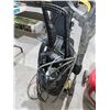 Image 2 : Karatcher Portable Pressure Washer