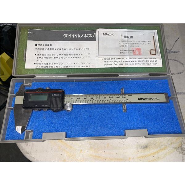 Mitutoyo digital micrometer