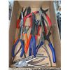 Image 1 : Assorted pliers