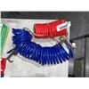 Image 3 : Air hoses, the red one is rated for 250 psi and the blue one for 200 psi