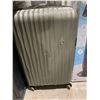 Image 1 : Swiss Gear Large Rolling Suitcase - Missing the extenable Handle