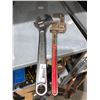 Image 1 : JET 18" Crescent Wrench & No.  225/18  Pipe Wrench