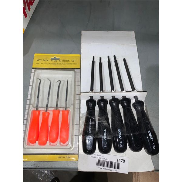 Lot of Assorted Screw Drivers
