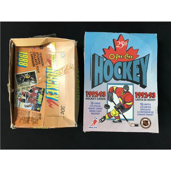 2 VINTAGE WAX PACK BOXES WITH PACKS