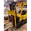 Image 3 : 2014 HYSTER S120FT FORKLIFT; APPROX. 4200 HOURS, 12,000 LB. LOAD CAPACITY, SIDE SHIFT, WORK LIGHTS.