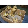 Image 2 : Large selection of clear oil lamp hurricanes and a vintage country style five branch ceiling fixture