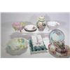 Image 1 : Two trays of collectible vintage and antique china collectibles including hand painted plates, ginge