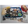 Image 1 : Tray lot watch parts including half completed and/or non working watches, movements, watch cases, et