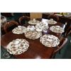Image 1 : Selection of Royal Albert "Old Country Rose" bone china dinnerware including twelve dinner plates, t