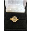 Image 1 : 18K LADIES RING WITH WHITE STONE