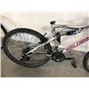 Image 3 : GARY FISHER RED/GREY 30 SPEED FRONT SUSPENSION MOUNTAIN BIKE - NO SEAT