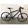 Image 2 : CANNONDALE BLACK 27 SPEED ROAD BIKE