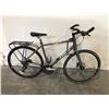 Image 2 : TREK SHIMANO GREY 21 SPEED MOUNTAIN BIKE