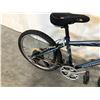 Image 3 : NAKAMURA EXPLOSIVE SX GREY 18 SPEED FRONT SUSPENSION  ROAD BIKE