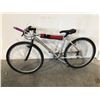 Image 1 : ROCKY MOUNTAIN GREY 21 SPEED MOUNTAIN BIKE