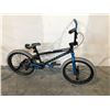 Image 2 : MONGOOSE REBEL BLUE/BLACK SINGLE SPEED STUNT BIKE