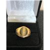 Image 1 : 14K MENS RING WITH TIGERS EYE 6.9G