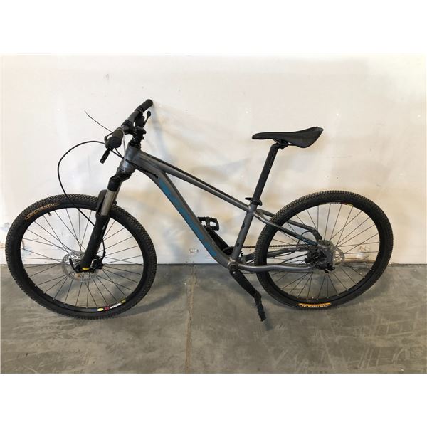 KONA FIRE MOUNTAIN BLACK/GREY 9 SPEED FRONT SUSPENSION  MOUNTAIN BIKE